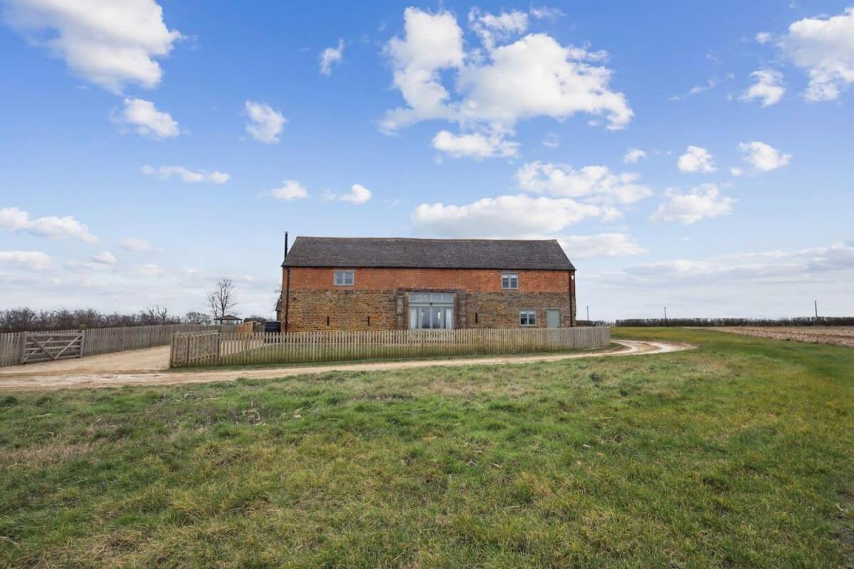 Sophie'S Barn - Hot Tub Packages Available Villa Market Harborough Exterior foto
